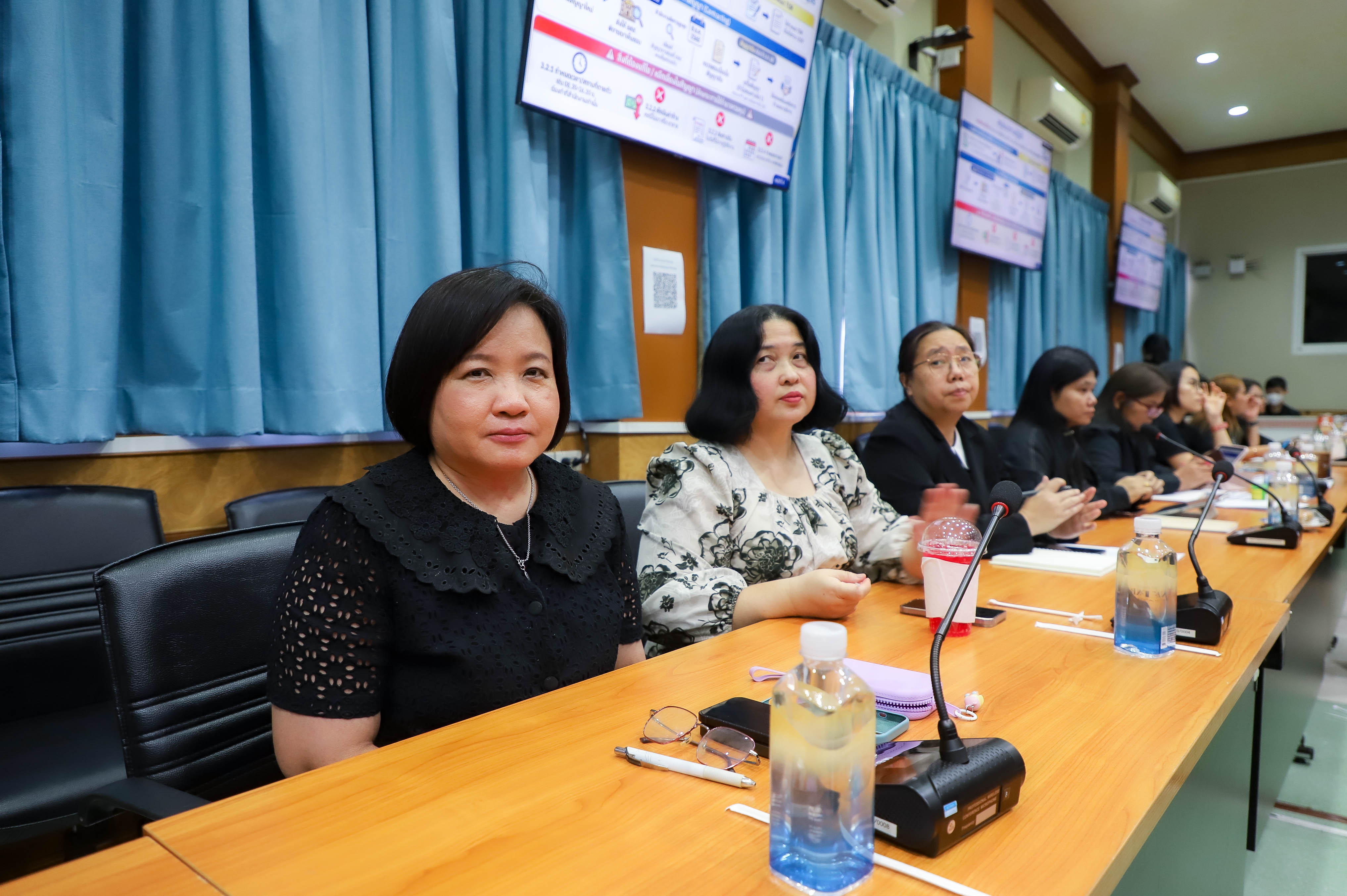 title - ส.ป.ก. ประชุมการซักซ้อมความเข้าใจงานจ้างเหมาบริการบุคคลธรรมดาตามพระราชบัญญัติการจัดซื้อจัดจ้าง และการบริหารพัสดุภาครัฐ พ.ศ. 2560